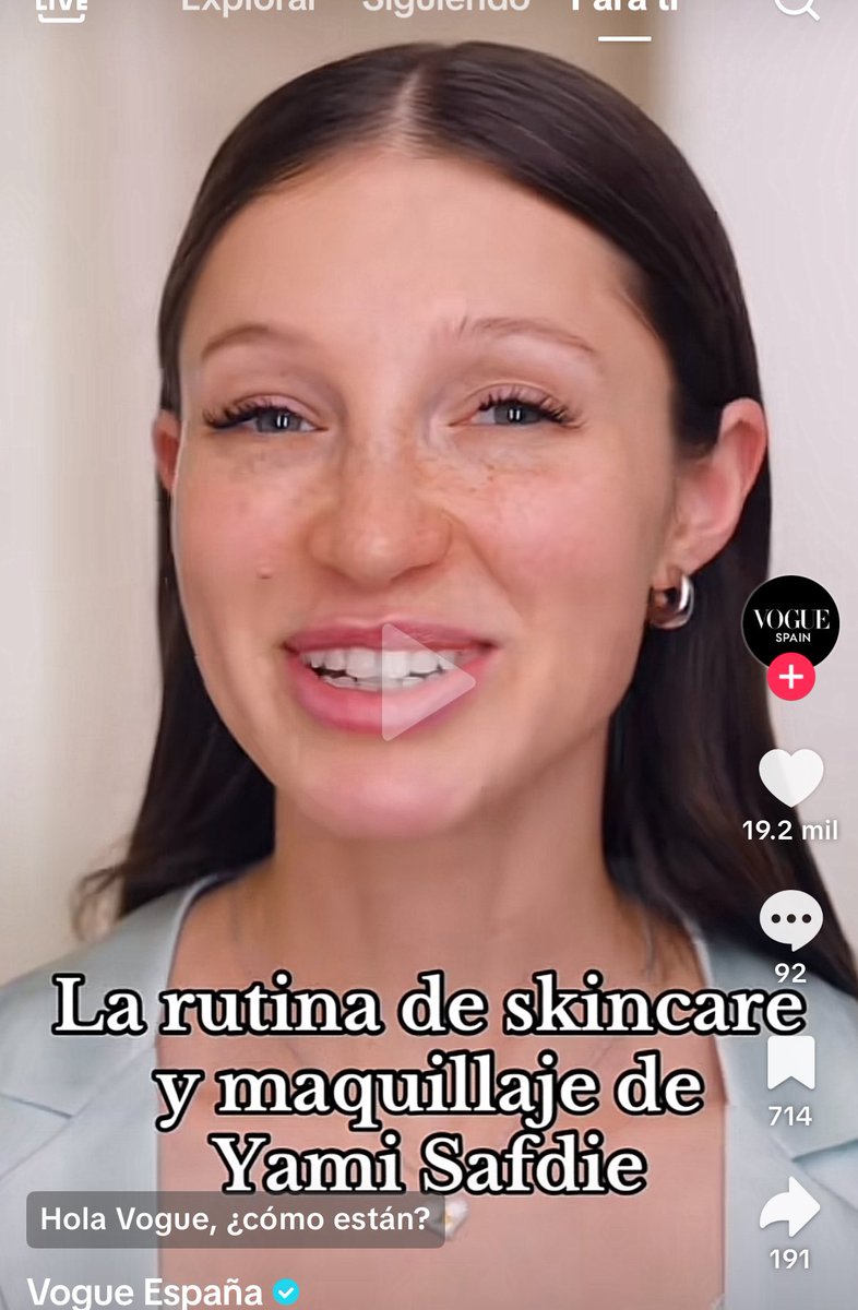 san73y's tweet photo. esta mina de un día para el otro está en todos lados hermano hasta en VOGUE ESPAÑA? ni en argentina la conocemos, hay q investigar che https://t.co/4wyAaJfzwy