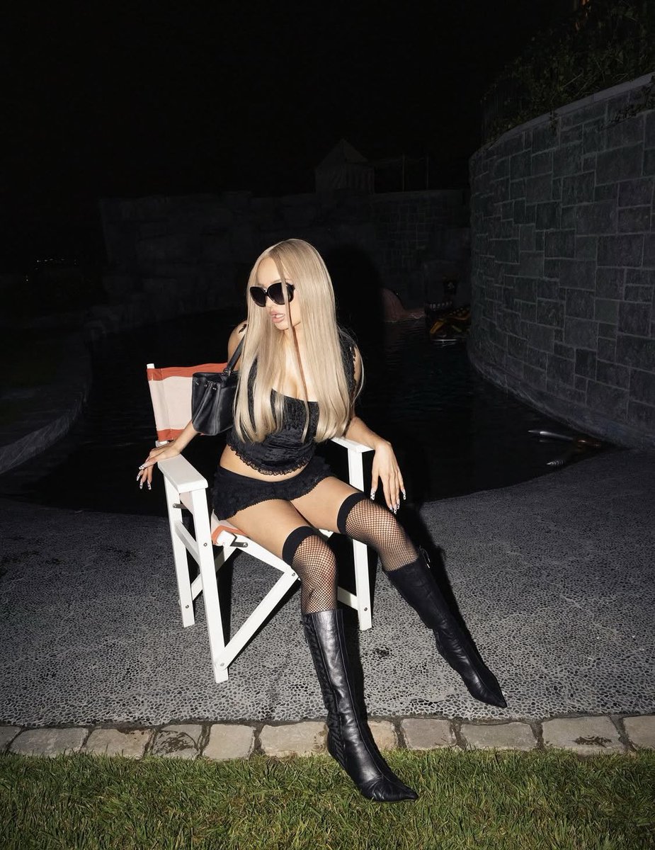 MYP0L0SHIRT's tweet image. praying this is for the freak it music video🎬