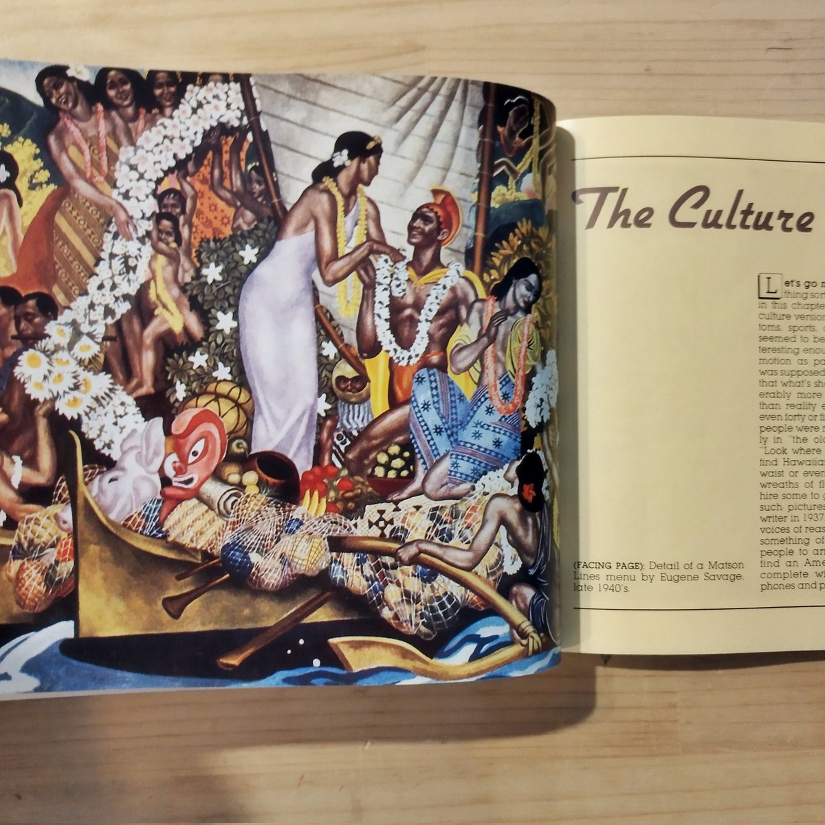 今週土曜日までの開催、山本ムーグさんの『Naar de navel』のハワイで買ったという木彫像と、新入荷『Hawaii Recalls』は1910-50年代のハワイにまつわる図像色々。20時まで営業しています。