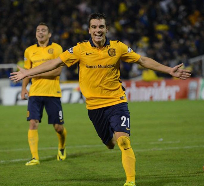 𝗥𝗢𝗦𝗔𝗥𝗜𝗢 ES 𝗖𝗘𝗡𝗧𝗥𝗔𝗟 🇺🇦 (@canalla_rc1889) on Twitter photo Capaz el Mono <a href="/LoCelsoGiovani/">Giovani Lo Celso</a> no sabe que nos encantaría verlo jugar otra vez en el Gigante, con Di María y compañía.
Dale RT para que se entere que la 1er Hinchada de Argentina y el fútbol campeón del mundo lo espera en Rosario.
#LoCelsoACentral 🇺🇦⚽ Capaz el Mono <a href="/LoCelsoGiovani/">Giovani Lo Celso</a> no sabe que nos encantaría verlo jugar otra vez en el Gigante, con Di María y compañía.
Dale RT para que se entere que la 1er Hinchada de Argentina y el fútbol campeón del mundo lo espera en Rosario.
#LoCelsoACentral 🇺🇦⚽