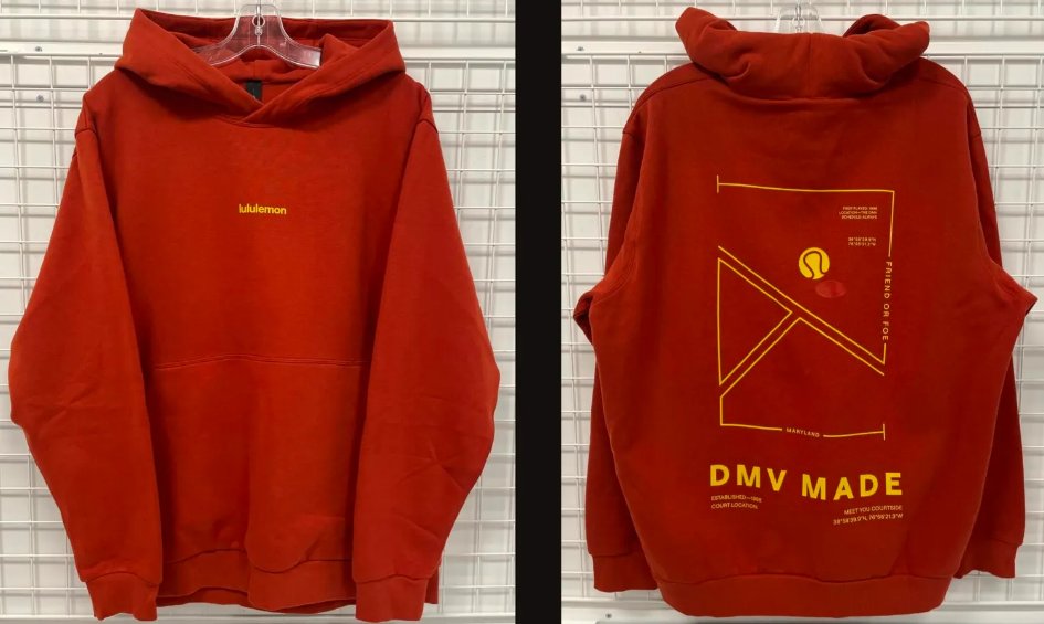 spatialStrateg's tweet image. Frances Tiafoe&apos;s bold DC Open kit pays tribute to his hometown with Washington Commanders colors and &quot;DMV Made&quot; graphics, celebrating his roots and love for local sports teams!   forbes.com/sites/timnewco…