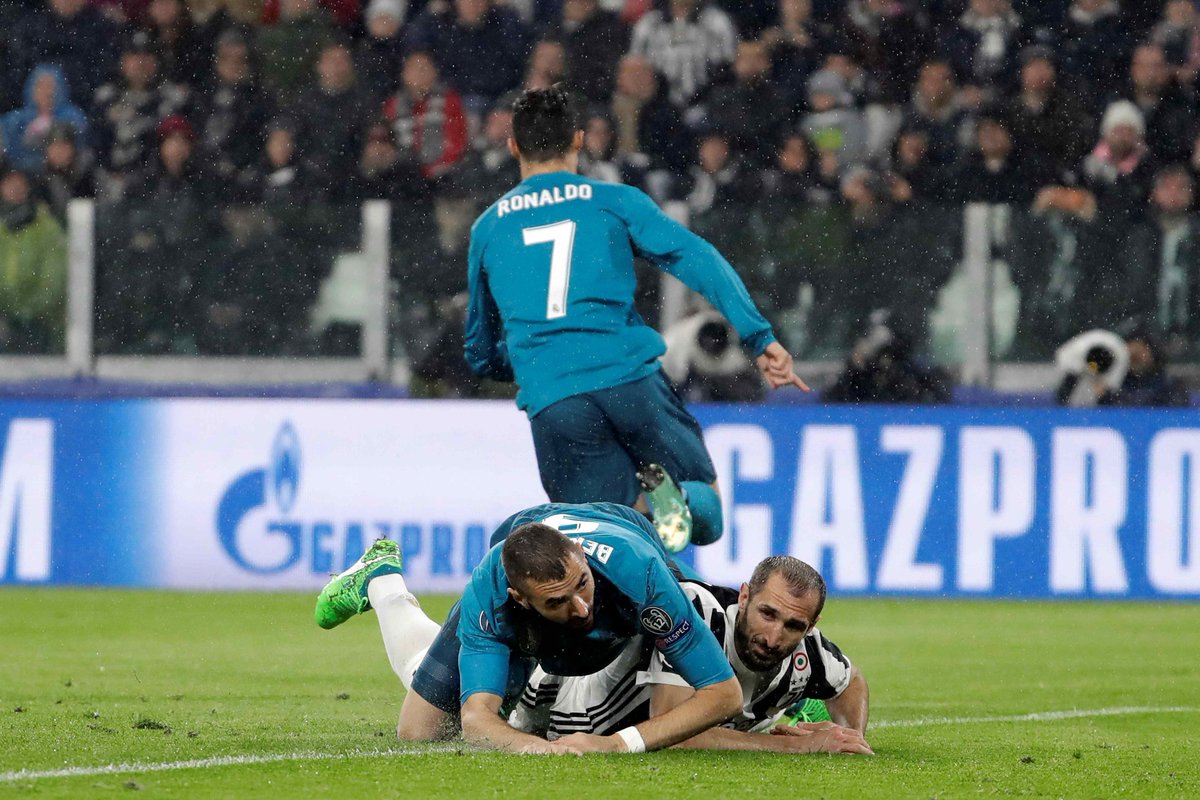CR7HQ_'s tweet image. Juventus v Real Madrid - UEFA Champions League Quarter Final Leg One
on April 3, 2018
#CristianoRonaldo