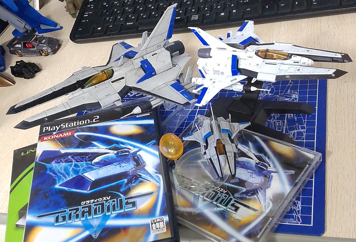 ぜむおる (@jet4ag) on Twitter photo #グラディウスV、7/22発売で21周年との事で。
現行機への移植を期待しておりますが、色々と難しいのでしょうかね。
立体物はPLUMさんの1/144 #ビックバイパー があるので、手軽に入手出来てありがたい事です。 #グラディウスV、7/22発売で21周年との事で。
現行機への移植を期待しておりますが、色々と難しいのでしょうかね。
立体物はPLUMさんの1/144 #ビックバイパー があるので、手軽に入手出来てありがたい事です。