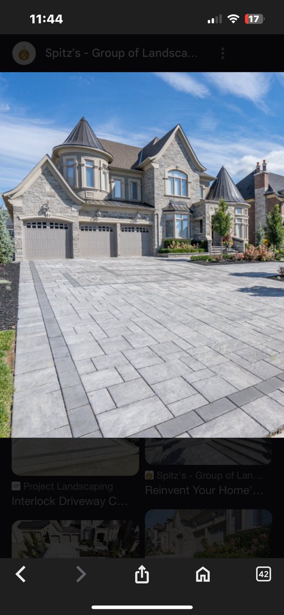 DoublepPradhan's tweet image. The best part of the Tesla diner property..
no dirty oil stains to ruin the look.
It like.. imagine this driveway was full of oil stains from ICE.