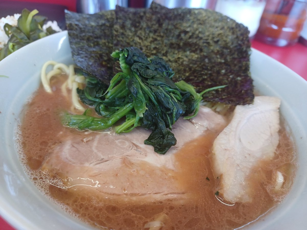 ridergameyu's tweet photo. #武蔵屋
らーめん並800円
豚トロ100円
https://t.co/96ouR8TMxE
#遊のグルメ記録
#ランチ
#たまプラーザ https://t.co/6hNoZw2gDJ