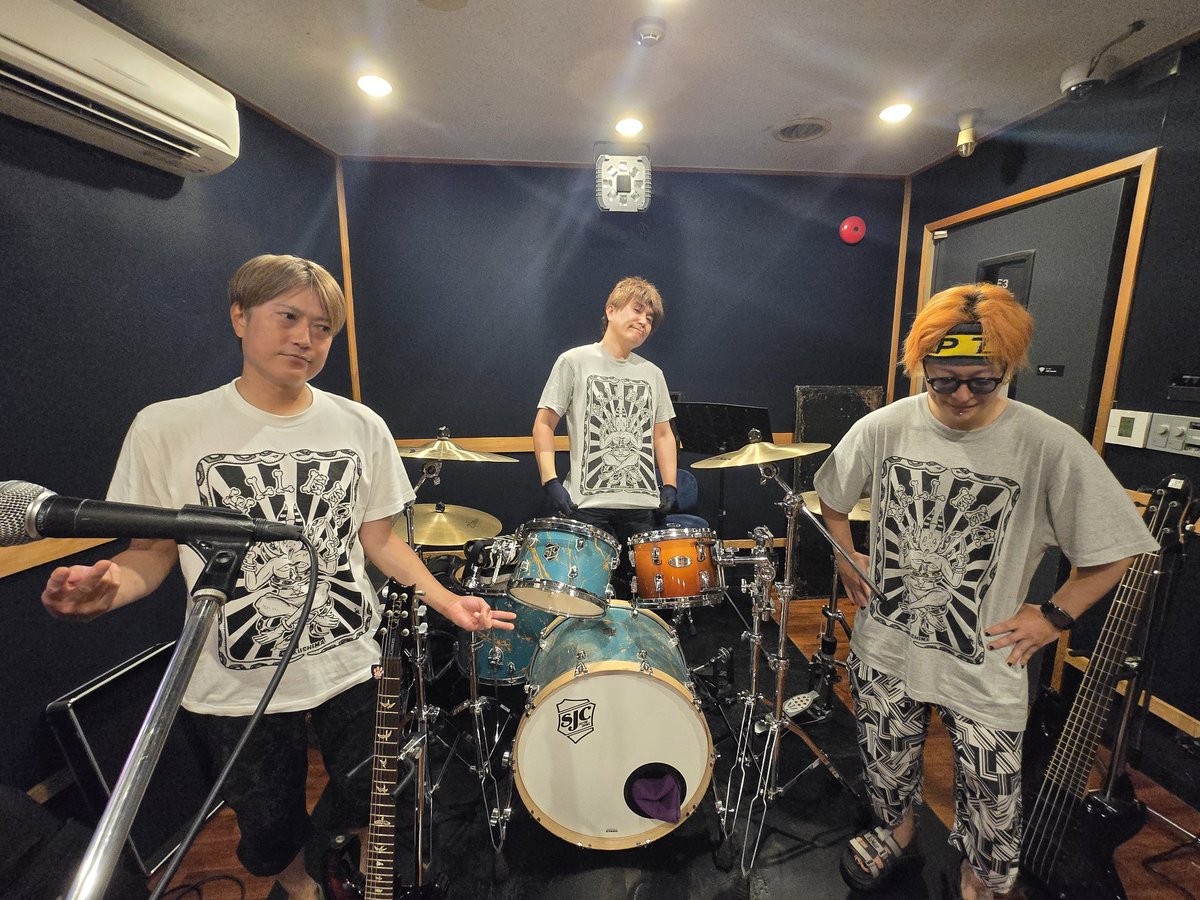 奇跡のお揃い。
しかも色まで一緒とか笑