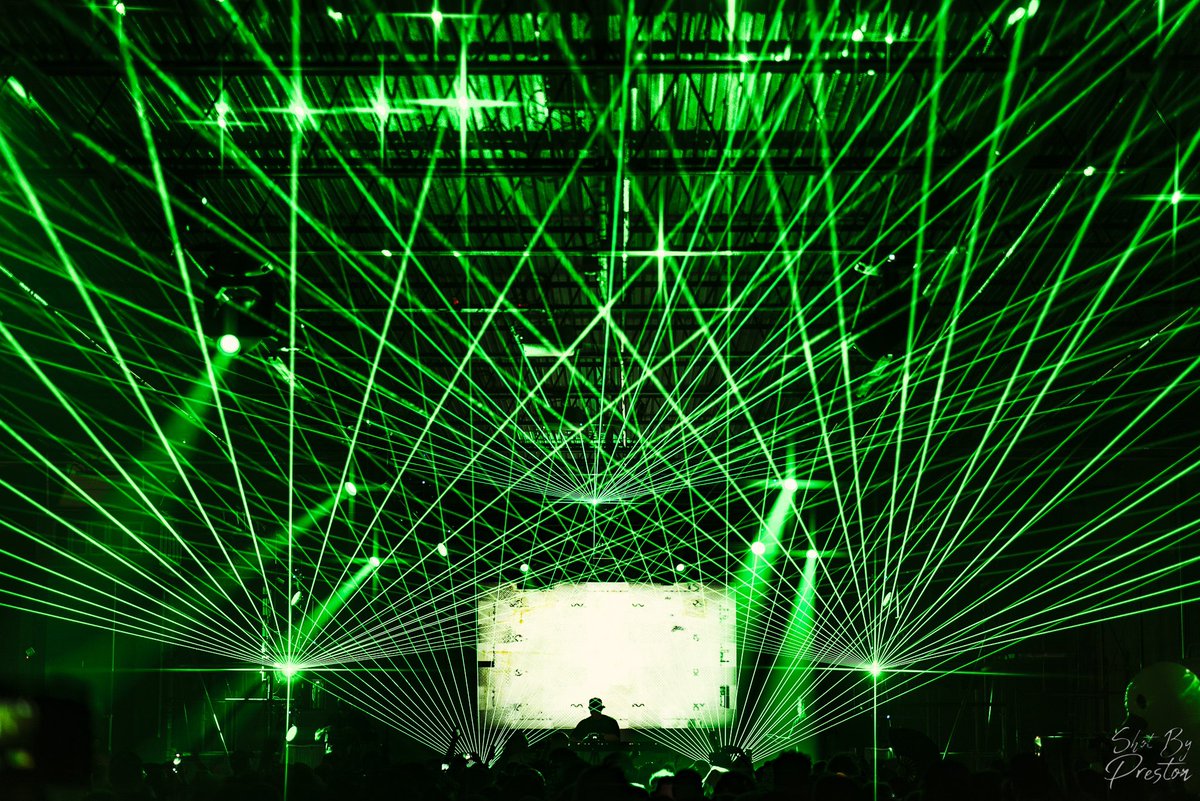 AHAMINDTX's tweet image. This weekend is STACKED at @SoundersDallas with @HAM_Promotions 

Friday -&amp;gt; @TernionSound 

Saturday -&amp;gt; @AweminusDub + @izadiofficial + @finnuhdoit 

AND on a PK Trinity Sound System!

Tickets + more details ⬇️

SoundersDallas.com 🎫