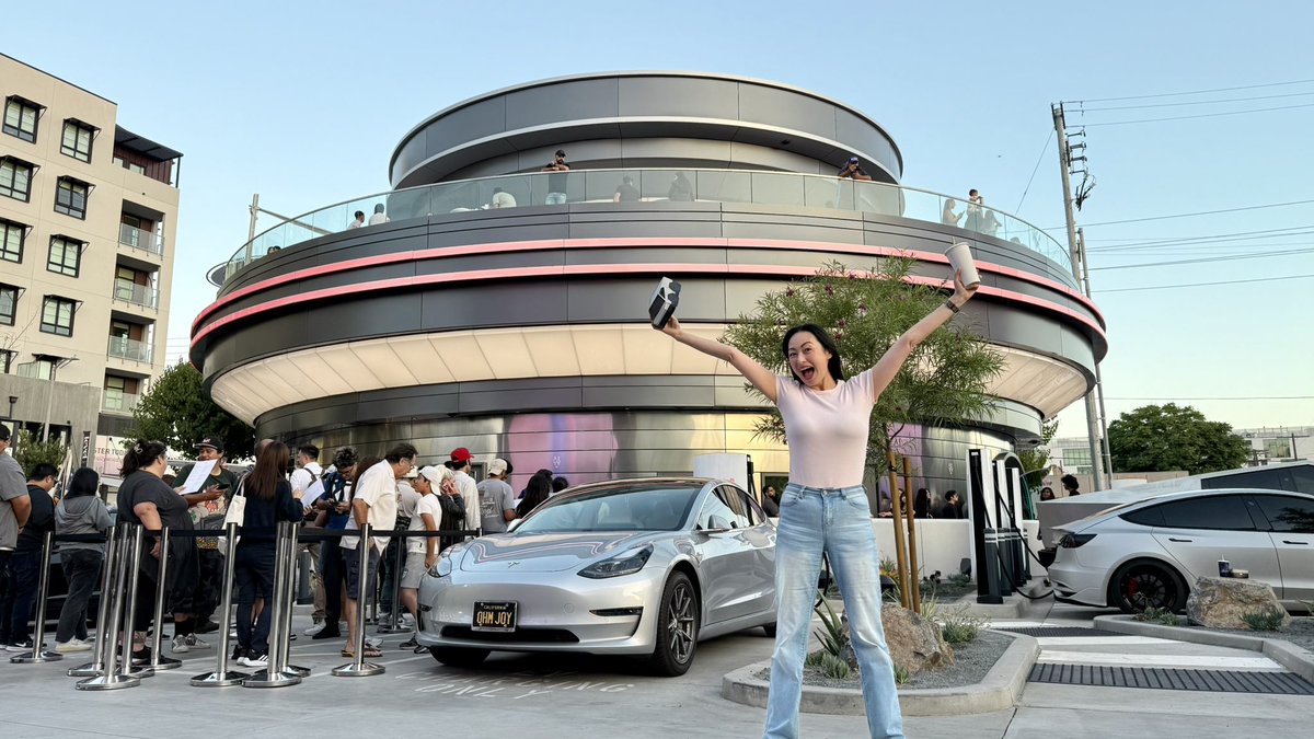 TeslaJoy's tweet image. Celebrated my half birthday today at the Tesla Diner grand opening! Happy 51.5 to me! 🥳