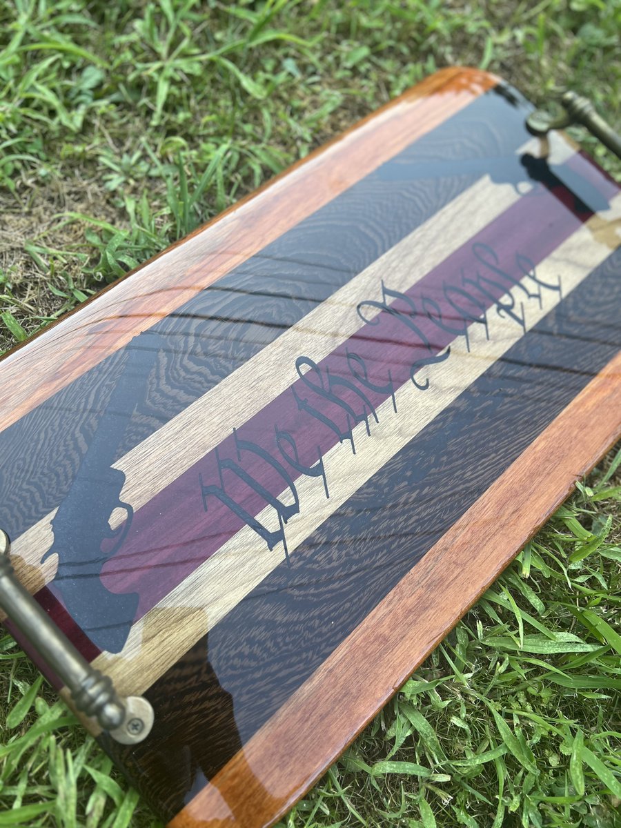 mericanaf7's tweet image. X is doing its best to keep this beautiful cutting board we made from being seen.
I posted about it twice today and both posts got under 1,000 views.
If you could share this, it would really help more people see it, and if anyone’s interested, the link is in my bi0!