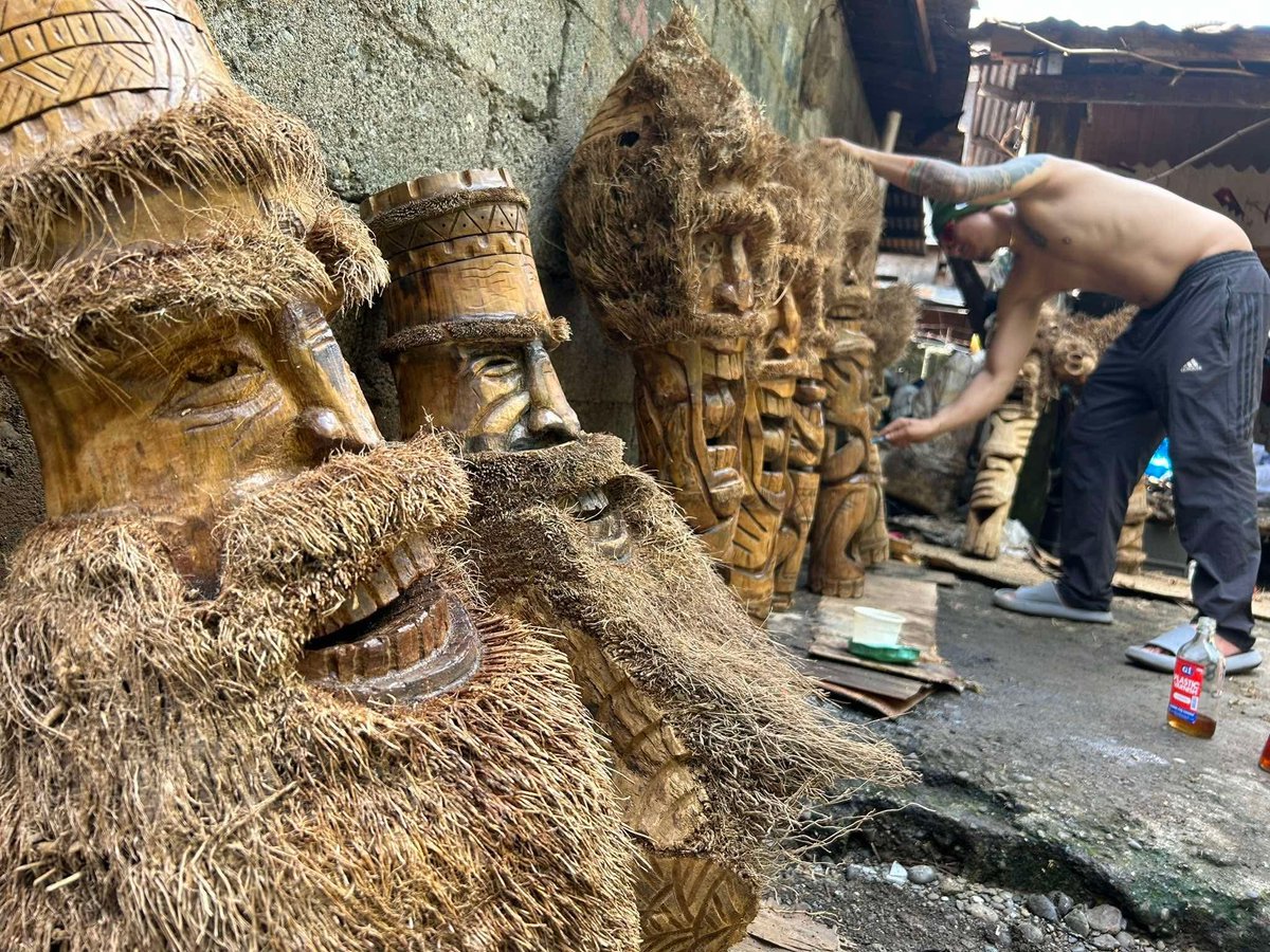 ElyMacaso's tweet photo. Finalizing my Bamboo Heads ...

#ElyMacasoArts
#BULAK
#Cryptoartph https://t.co/zcTVOLmJZJ