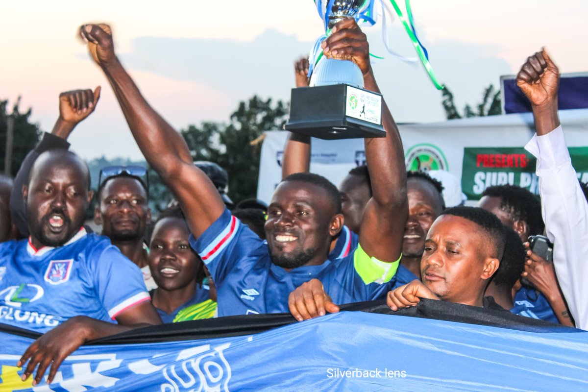 PFFAULTD's tweet image. Sc Villa fans team champions SUPL pre-season fans cup 2024-2025 edition one after beating Nec fc fans team on penalties 5-4.
#DifferentClubsOneDestiny
#SUPLFansCupEditionOne