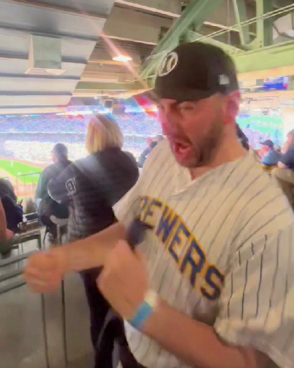 alex_strouf's tweet image. BEST TEAM IN BASEBALL. 
#ThisIsMyCrew