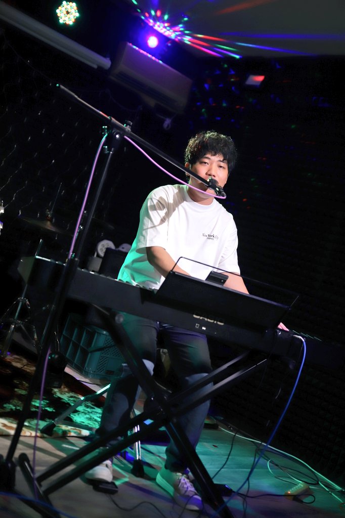 gomuzori's tweet photo. 25/7/21(月祝) 大崎 鹿島台 café POLKA.
｢MusicFest Beyond Generations Vol.2｣
~世代を超えて繋がる音楽フェス~

📷️出演11組から
🎤#Saya(東京)   🎸Nanas◎n(#ななそん)
🎹🎤#佐々木柊紀   🎸#moco https://t.co/542aJtMJLh