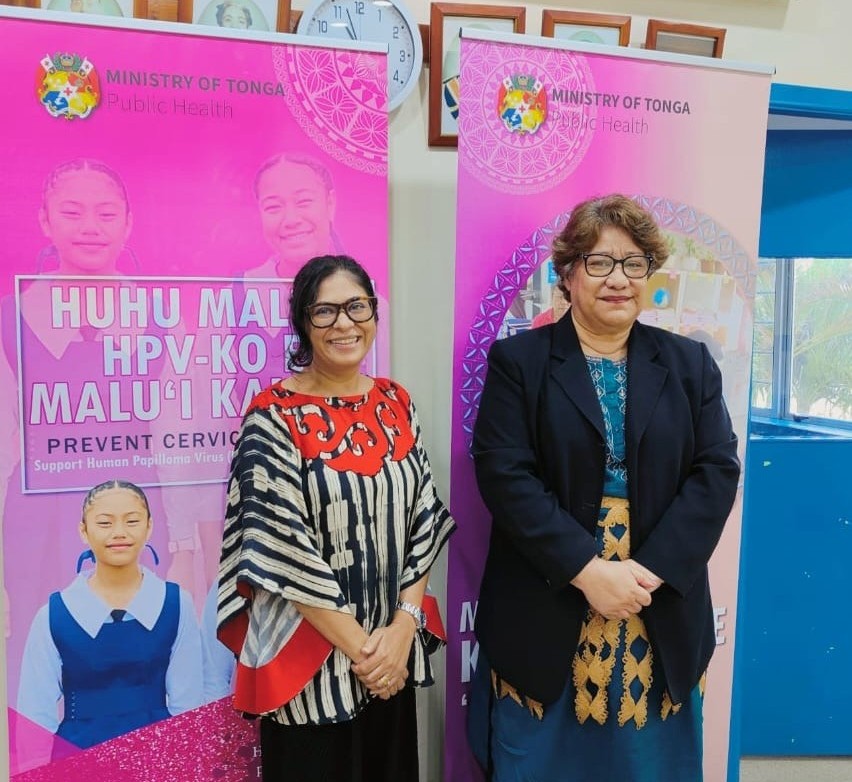 UNICEFPacific's tweet image. UNICEF congratulates the Ministry of Health in Tonga 🇹🇴 on the launch of the national HPV vaccination campaign.
We are proud to support this milestone in health equity so that girls across Tonga are protected from cervical cancer.