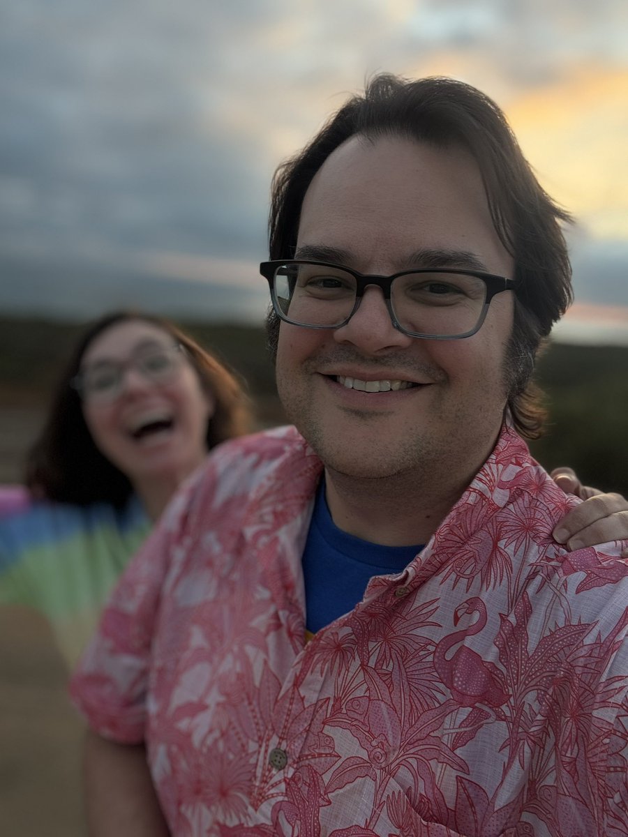 CBCCPodcast's tweet image. 9 & a half days later, we made it to the Pacific Ocean.
