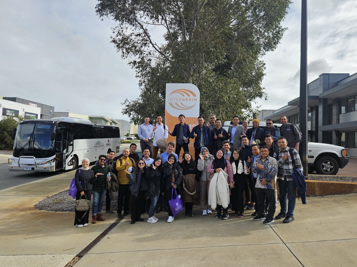 InterGrain (@intergrain1) on Twitter photo A pleasure to have representatives from the Indonesian flour milling industry visit InterGrain as part of the <a href="/GrainsAustralia/">Grains Australia</a> Agricultural Trade & Market Access Cooperation. A great opportunity to share insights into breeding & for our team to learn more about the Indonesian A pleasure to have representatives from the Indonesian flour milling industry visit InterGrain as part of the <a href="/GrainsAustralia/">Grains Australia</a> Agricultural Trade & Market Access Cooperation. A great opportunity to share insights into breeding & for our team to learn more about the Indonesian