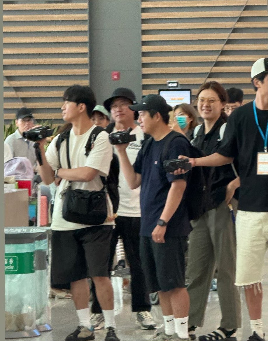 dkspopbase's tweet image. DOH KYUNGSOO, kim woobin, and lee kwangsoo will be heading to mexico to film KKPP season 2.

#도경수 #DOHKYUNGSOO
