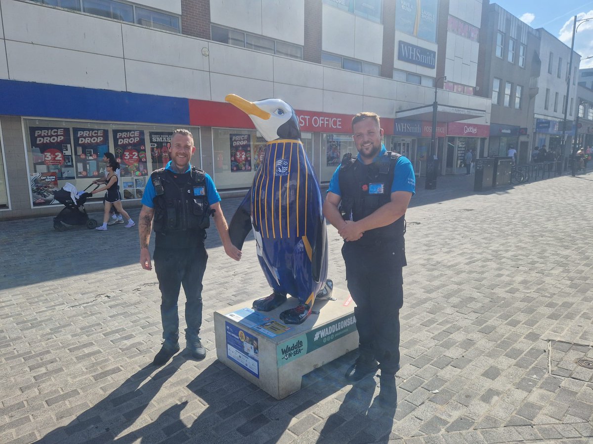 southendcitybid's tweet image. We've been loving @WaddleOnSea 🐧
Have you got a trail map yet? Pop to one of the hubs to find out more:
-Waddle HQ @TheRoyalsShopping
-@SouthendPier
-The Forum @SouthendLibraries
waddleonsea.co.uk
@VisitSouthend @WaddleOnSea @SouthendCityC