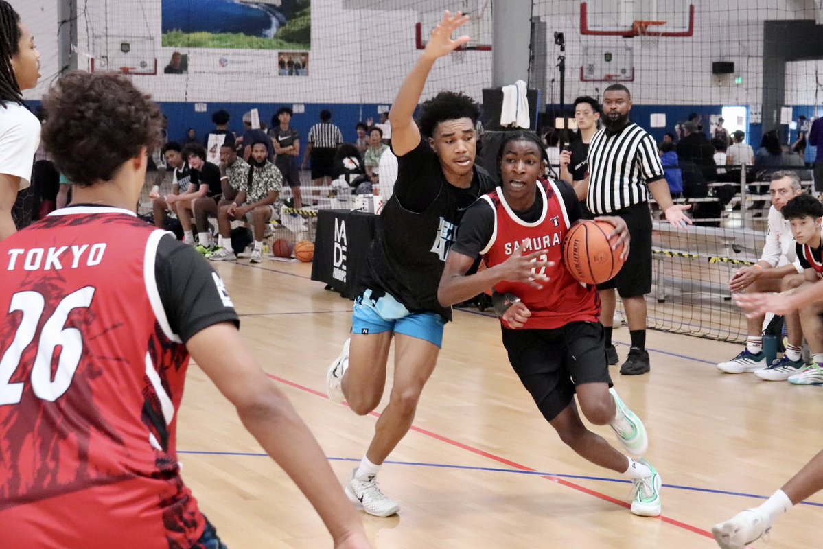 TokyoSamuraiAAU's tweet image. California couldn’t contain Tokyo Samurai 17U Black!!
The Samurai bulldozed through @madehoops Cali Live Summer Finale with a perfect 7-0 record, closing out their U.S. tour at 15-0.
This team doesn’t chase wins—they seek growth, embrace challenges, and chase the highest…
