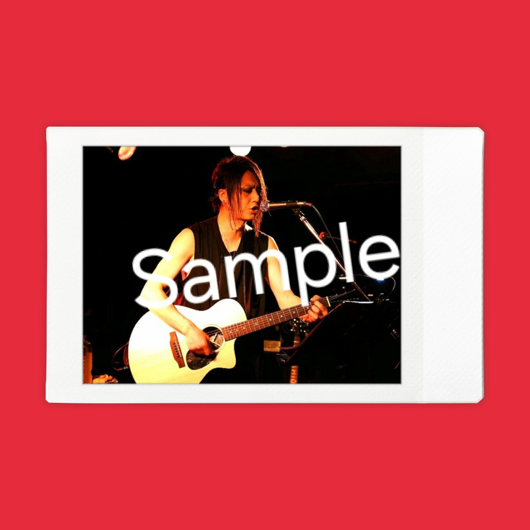 official_dieS's tweet image. 【明日7/23(水)23:59まで販売いたします。】
7/12 横浜7thAvenue
dieS 20th Anniversary GIG中止延期に伴い、急遽開催した荒瀬大,Tak,ケッチ,
AnduroによるGIG
■音声付き生写真
■LIVE生写真
■dieS 20th-birthday wait for you- Tee シャツ(販売期限無し)
shopdies.thebase.in