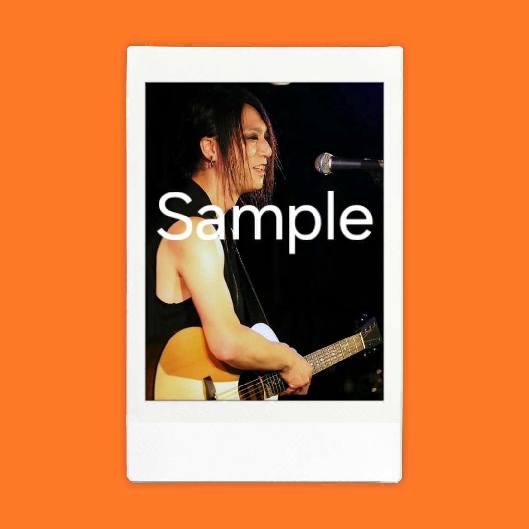 official_dieS's tweet image. 【明日7/23(水)23:59まで販売いたします。】
7/12 横浜7thAvenue
dieS 20th Anniversary GIG中止延期に伴い、急遽開催した荒瀬大,Tak,ケッチ,
AnduroによるGIG
■音声付き生写真
■LIVE生写真
■dieS 20th-birthday wait for you- Tee シャツ(販売期限無し)
shopdies.thebase.in