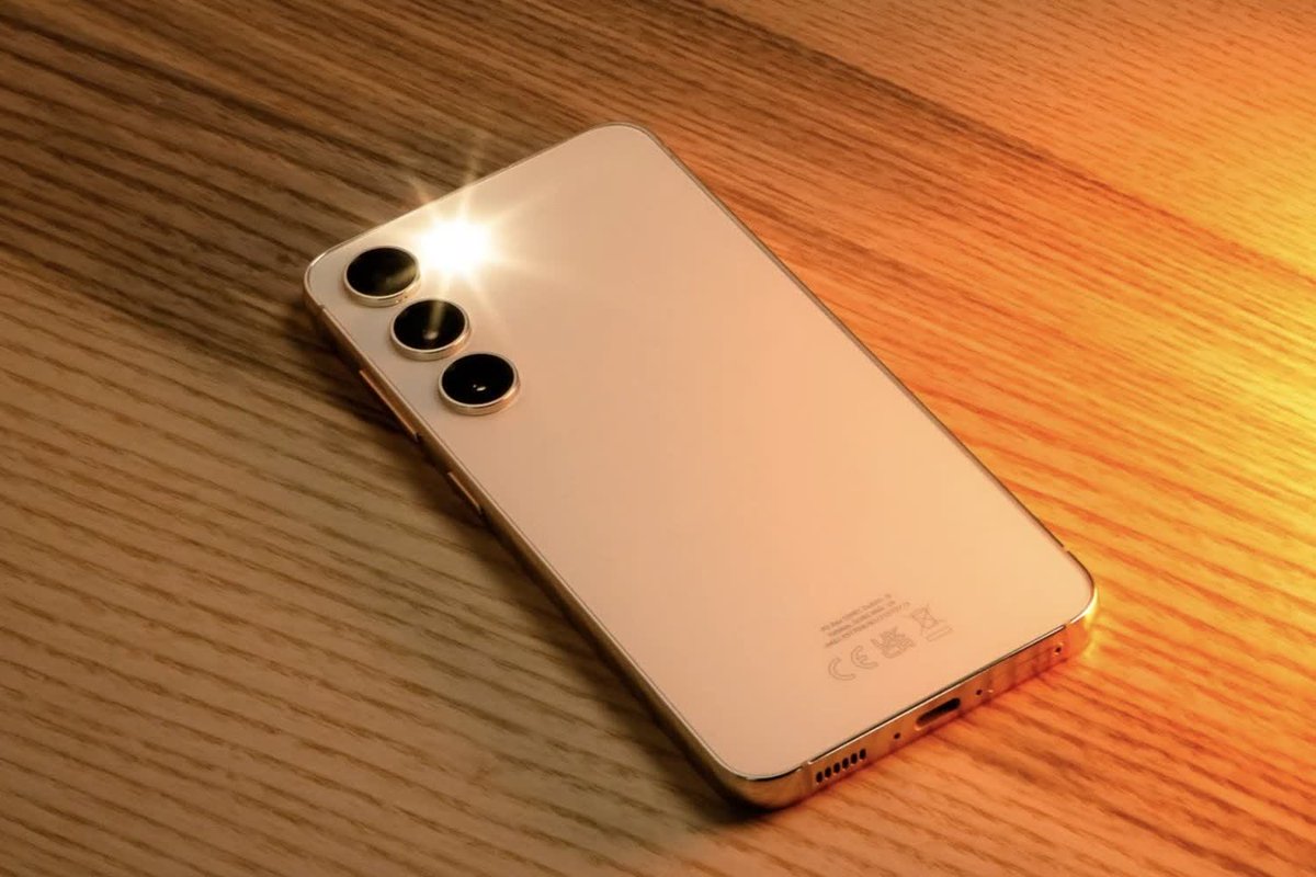 01net's tweet image. 😳 One UI 7 : les utilisateurs de Galaxy S23 semblent avoir un gros problème 😭 #Samsung #OneUI7 #GalaxyS23 👉  ➡️ 01net.com/actualites/one…