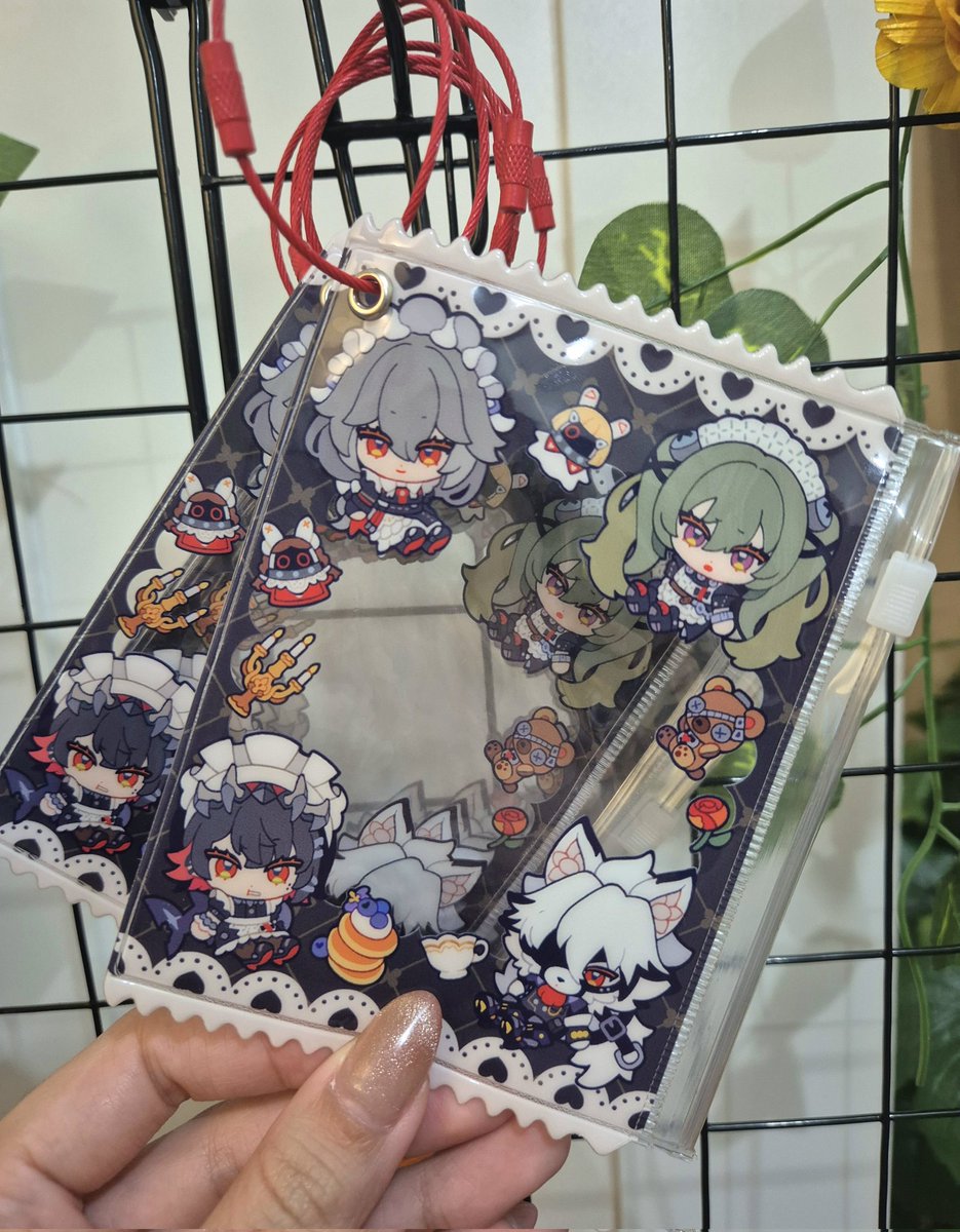 misu_025's tweet image. my zzz pvc pouches just arrived too! colors are extra yummy ππ very happy with how they turned out!