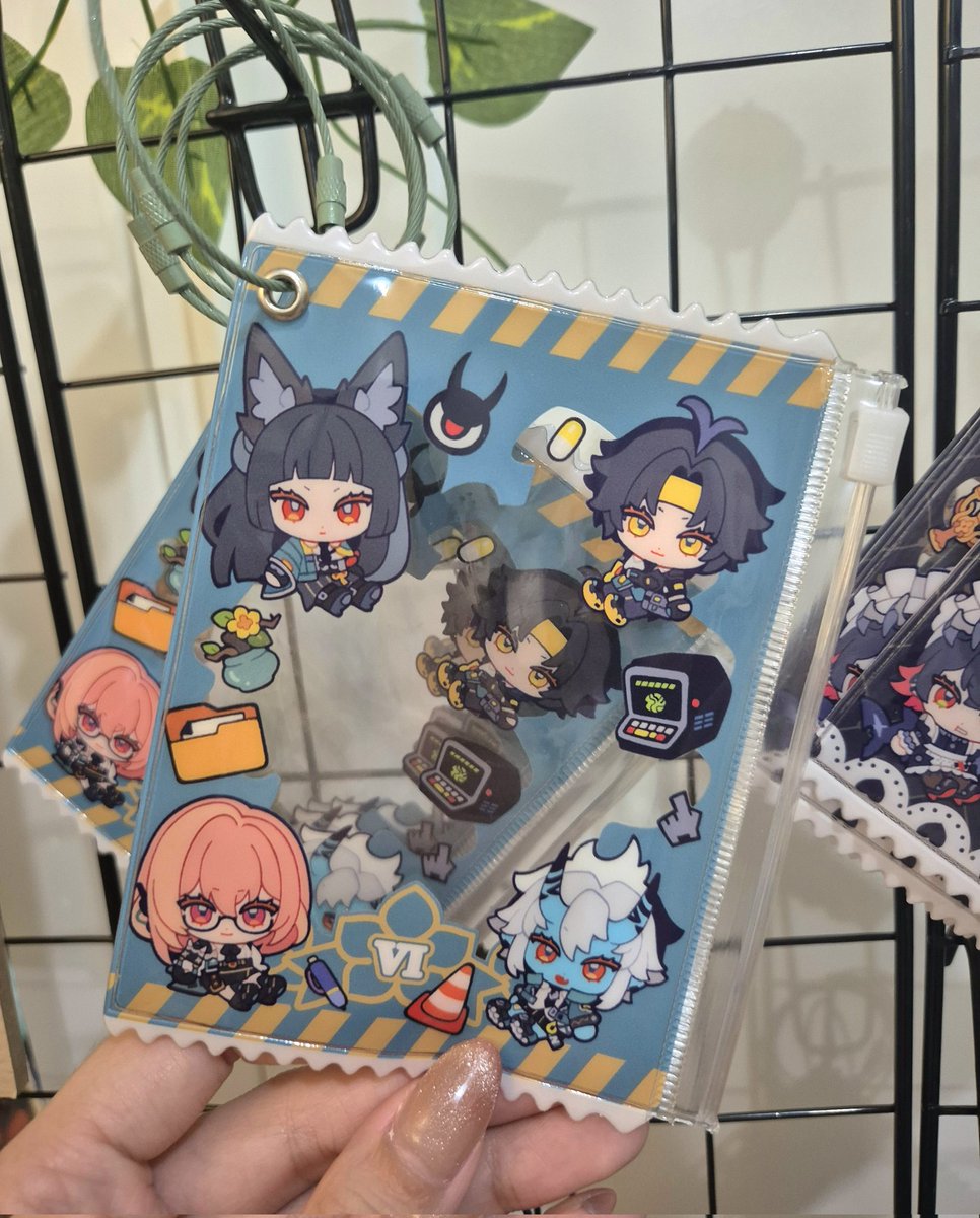 misu_025's tweet image. my zzz pvc pouches just arrived too! colors are extra yummy ππ very happy with how they turned out!