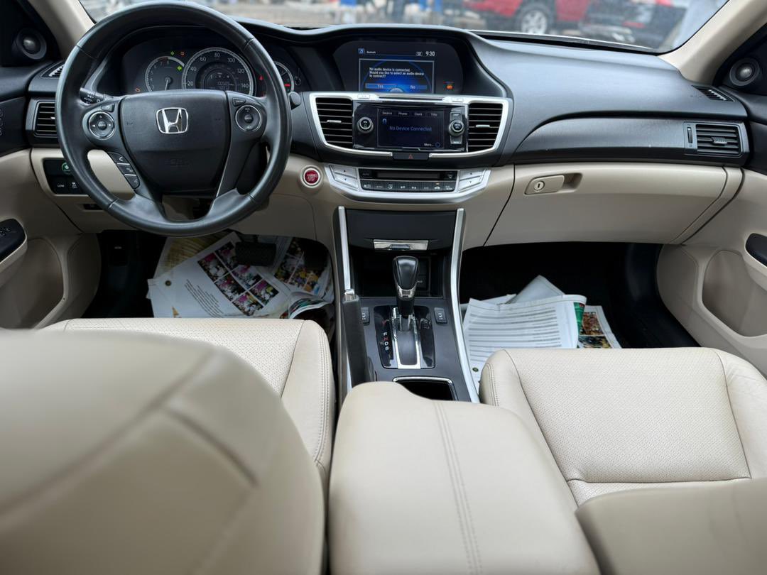 shams_cars's tweet image. BRAND : HONDA
MODEL : ACCORD
YEAR : 2015
EDITION : EX-L
CONDITION : FOREIGN USED
DUTY : ✅✅
PRICE : 17,500,000