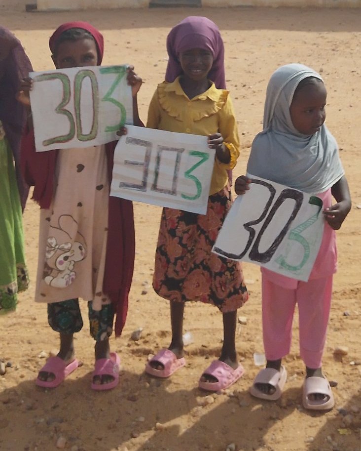 refugeesniger's tweet image. The peaceful protest of the refugees in the Agadez camp, who demanded security, a decent life and non-discrimination, entered its 303th day in a row, and no humanitarian agency interfered.
@MattSaltmarsh @BeaFrey @ewenwatson @cafreeland @LenaMetlegeDiab
@JesuitRefugee