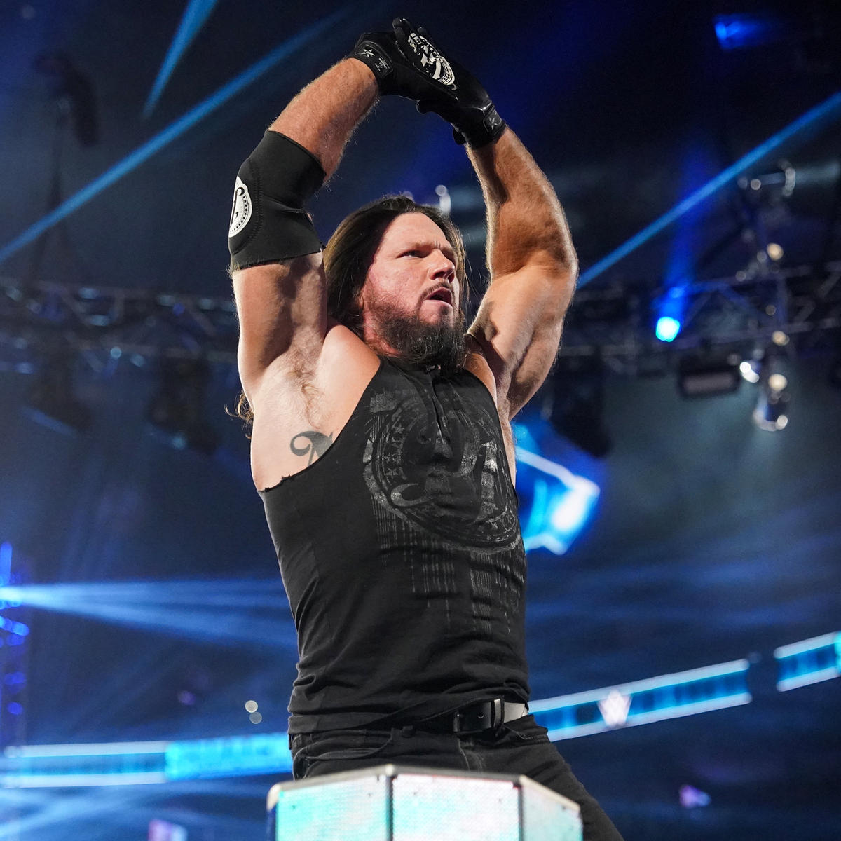 _PWChronicle's tweet image. Prior to #TNASlammiversary, #TNAiMPACT sources relayed that AJ Styles was expected to be in a segment with Frankie Kazarian, but plans shifted hours before the PPV.
TNA sources believed WWE may have had some say in not wanting to promise a future match in TNA for Styles that…