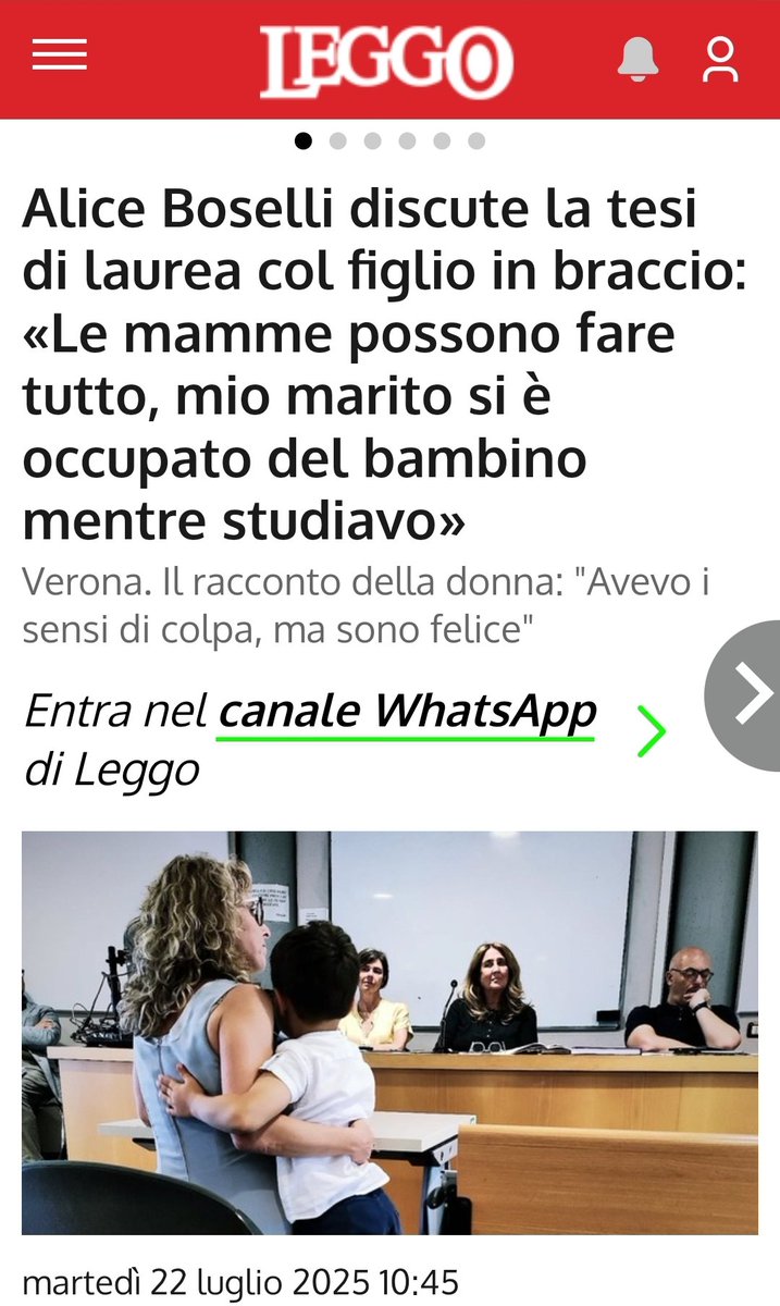 Qua_Agatha's tweet image. Mi chiedo... ma tutte quelle MAMME o tutti quei PAPÀ che si sono laureate/i senza portare il figlio o i figli in braccio mentre discutevano la tesi...
Senza dire ste frasi.. di una banalità imbarazzante, che sono delle EROINE o degli EROI?
#anchemeno