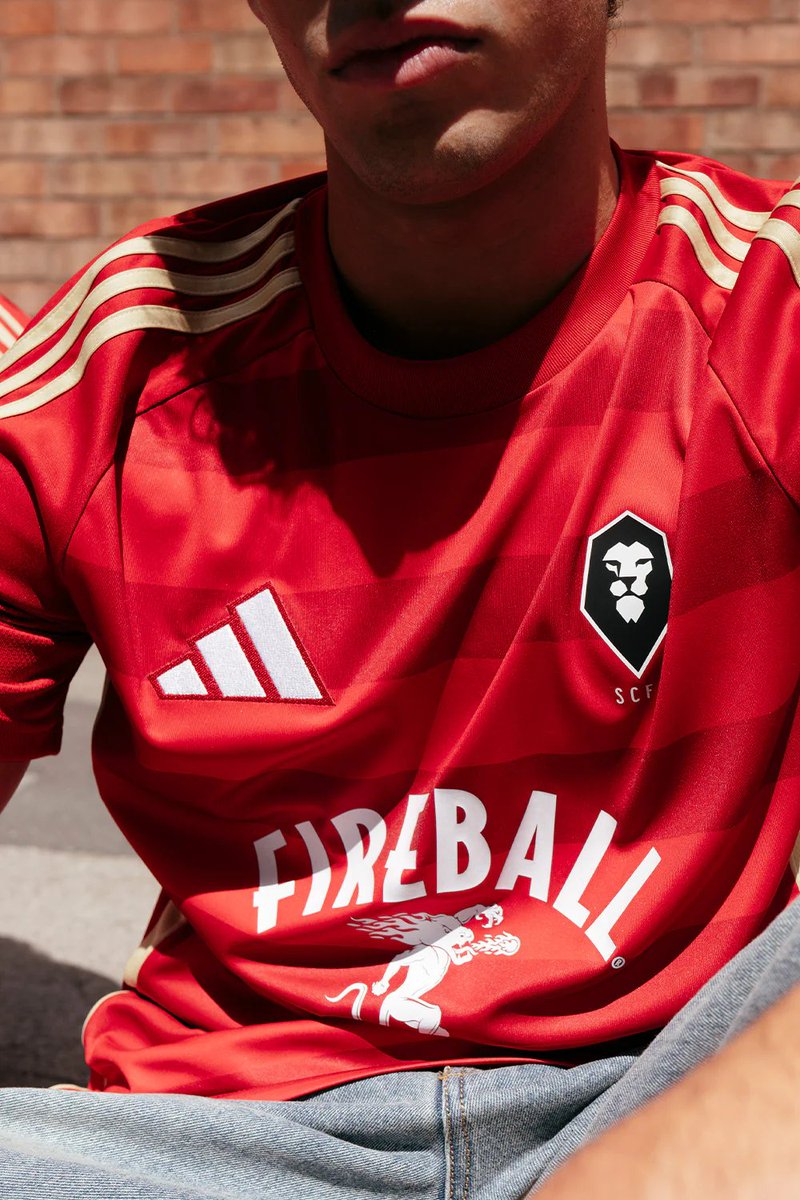 TerraceCarl's tweet image. The new @SalfordCityFC home shirt, out now // ammiesstore.com
Our Retail Operations steps into season two, with further fine tuning across the retail setup.
Alongside the team on the ground, growth has been through the roof and this season predicts even more!