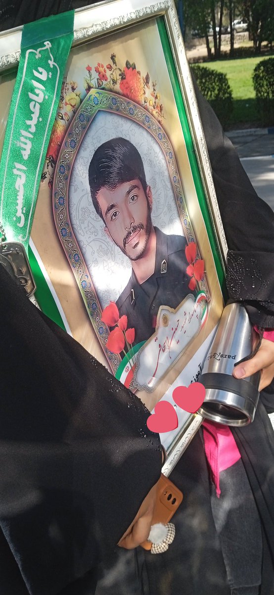 banojan80's tweet image. خون شهیدان ما امتداد خون پاک شهیدان کربلاست.🥲
#حسین_اسحاقی