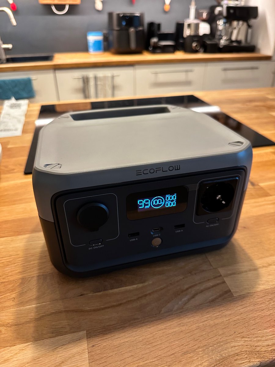 mitsuhiko's tweet image. This year we’re renting a camper van during the summer with the kids. To improve on the camping experience (van or not) I got a proper battery pack for once :)
