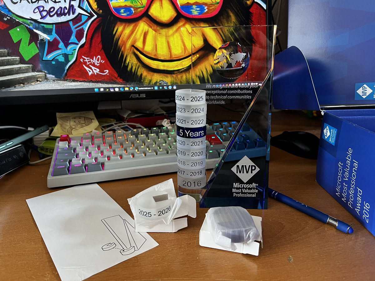 punker76's tweet photo. The #blue ring successfully assembled. ๐๐ค #OSS #MVP #MVPbuzz #MVPAward @MVPAward https://t.co/KUNxQLtLTw