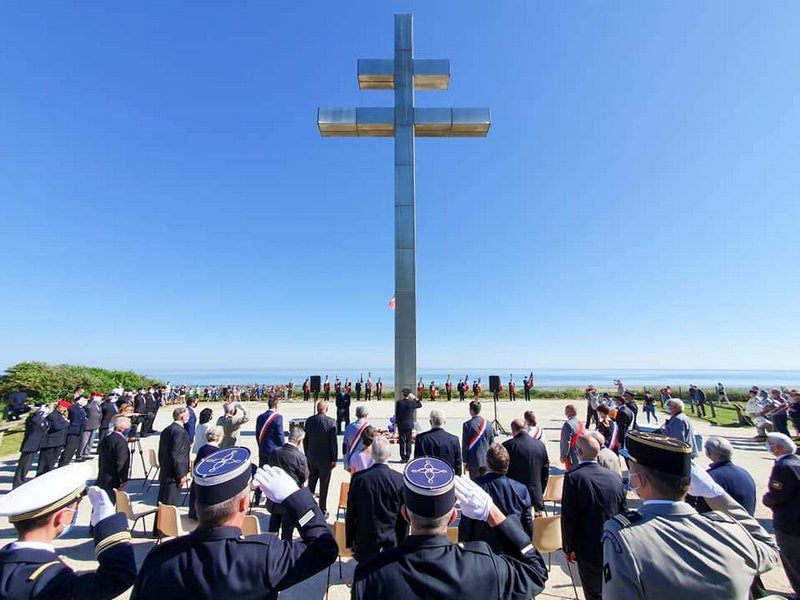 Gaullisme_Fr's tweet image. 🇫🇷 Nous sommes 40779 abonnés, qui sera le 41000ème ?
Merci de votre aide.