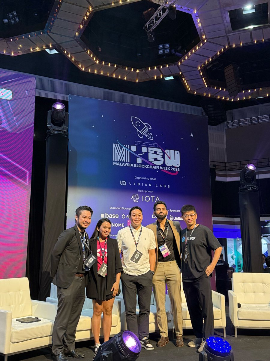 Tiger_Research_'s tweet image. Today, CEO Daniel Kim(@TIGER_NODE) joined a panel at #MYBW to discuss:
Digital Identity on the Blockchain 🧾
Shared key demand signals coming from both enterprises and regulators —
and what they mean for the future of digital ID.
#Decentralization