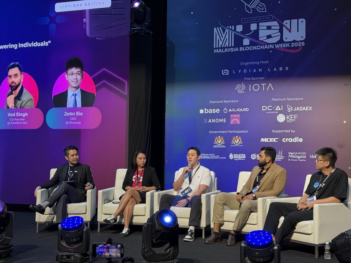 Tiger_Research_'s tweet image. Today, CEO Daniel Kim(@TIGER_NODE) joined a panel at #MYBW to discuss:
Digital Identity on the Blockchain 🧾
Shared key demand signals coming from both enterprises and regulators —
and what they mean for the future of digital ID.
#Decentralization