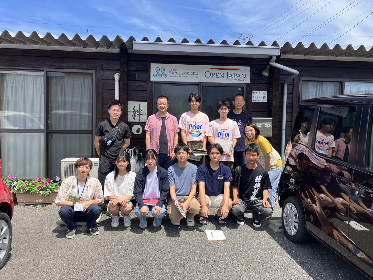 JapanCarSharing's tweet image. \ 能登半島地震支援@うかわカーシェア会×マッハコーヒーさんお茶会しました /
うかわカーシェアの皆さんとマッハコーヒーさんが集まり集会所のサロン会を開催しました♪
能登の夏は暑い…!
この日はマッハさんが皆さんに淹れたてのアイスコーヒーを振る舞ってくれました。…