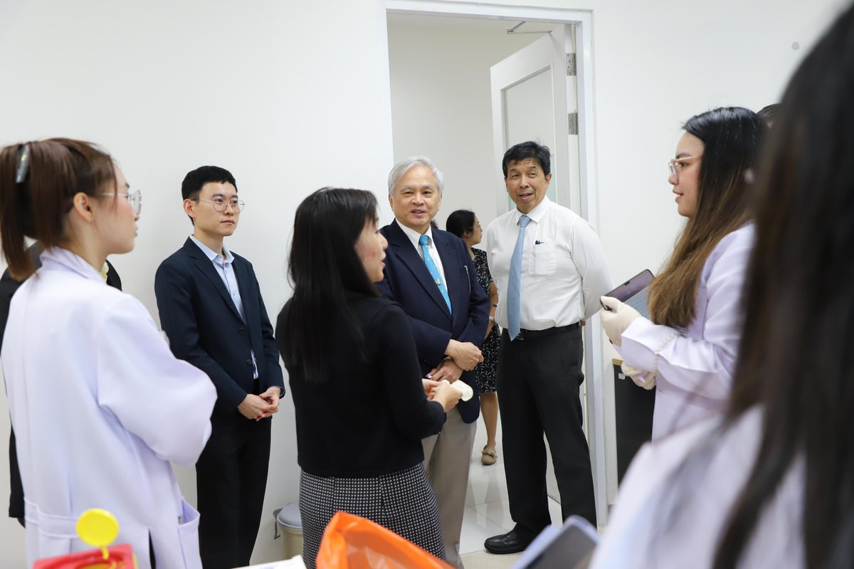 CHAMPS_Center's tweet image. CHAMPS Center เปิดบ้านต้อนรับคณะเยี่ยมชมทั้งจากในและต่างประเทศ โดยมีคณบดีคณะแพทยศาสตร์ จุฬาฯ คณาจารย์ผู้บริหาร และเจ้าหน้าที่ศูนย์ฯ ให้การต้อนรับอย่างอบอุ่น ในช่วงเดือนที่ผ่านมา