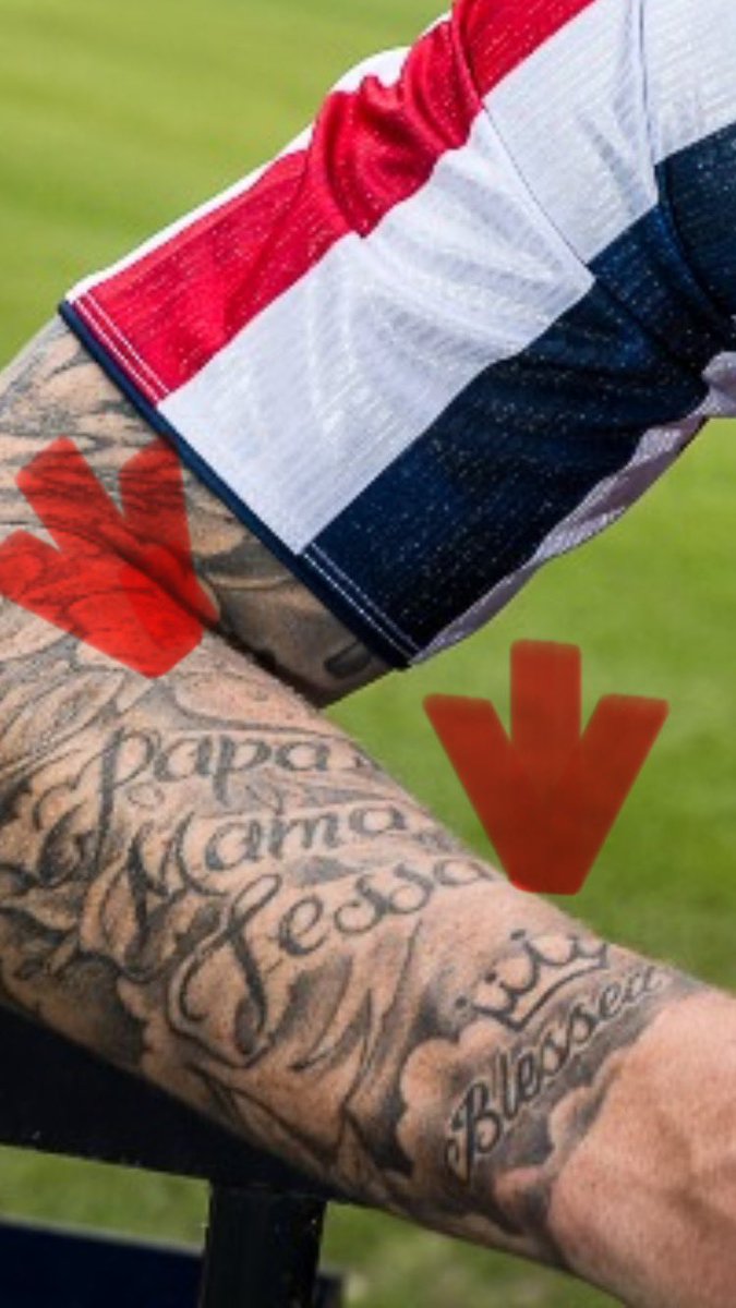Die Thomas Verheydt is toch wel een echte WillemII-er. Loopt al rond met een tatoo van Papa Sanou en de Koningskroon uit het logo <a href="/WillemII/">Willem II</a>  💪👍❤️⚽️💙💥