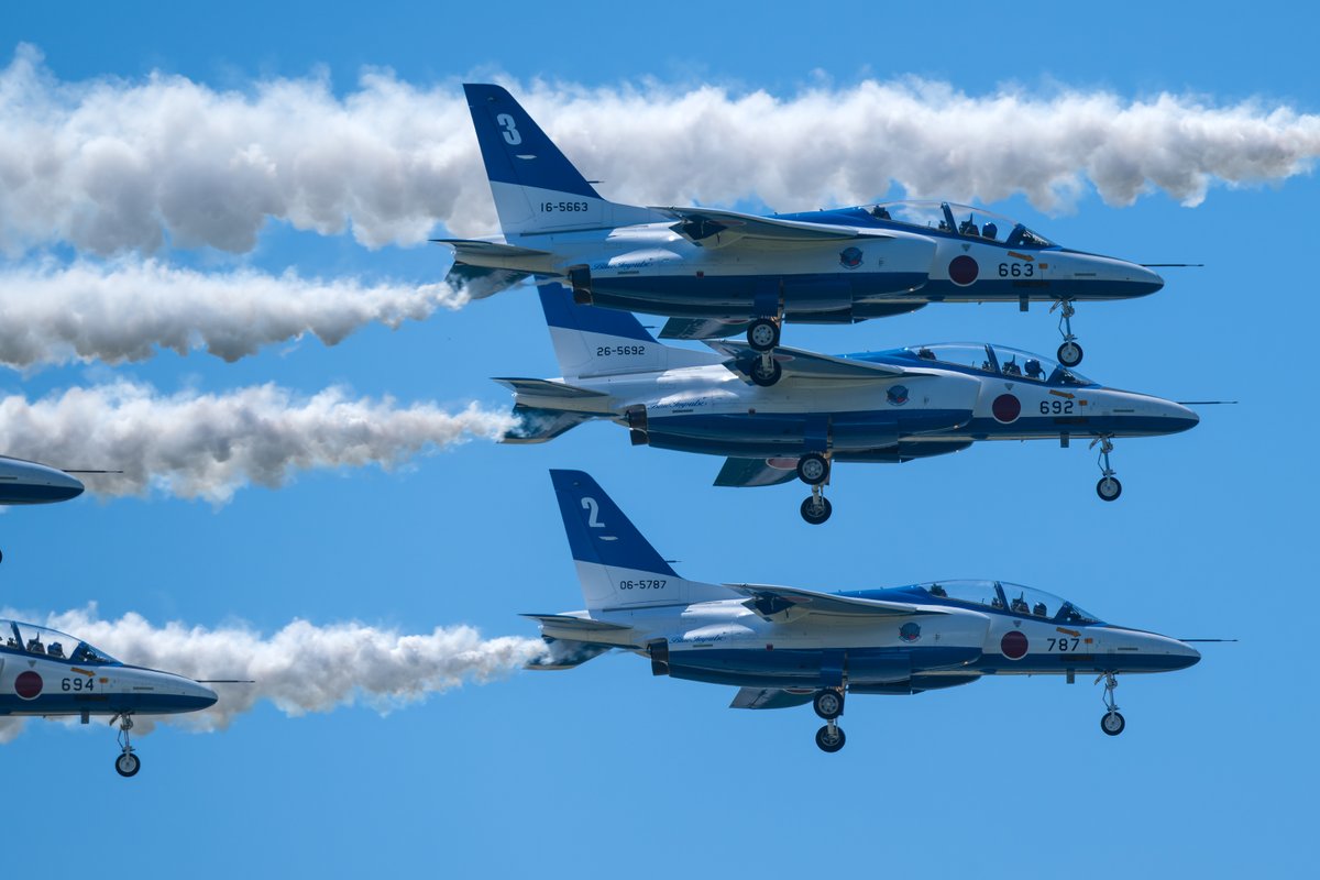 ArgusGOLD's tweet image. 2025/07/22
松島基地
Nikon Z9 + AF-S NIKKOR 14-24mm f/2.8G ED
+ FTZ, 1/2000 F8,ISO 160
合併20周年記念東北町湖水まつり花火大会事前訓練
#ブルーインパルス
#松島基地