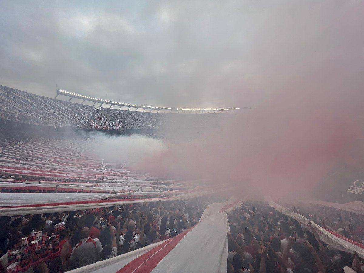 outsidewrite's tweet image. Upcoming on the blog and podcast:
✍🏼 NOW: #Groundhopping guide to San Lorenzo
👉🏼 bit.ly/4nTqTVH
🎙️27/7: South American fan culture w/ @barneschi
✍🏼 03/8: FC St Pauli museum and stadium tour
🎙️ 10/8: @bfcdublin w/ Séan McCabe + @gerrytastic