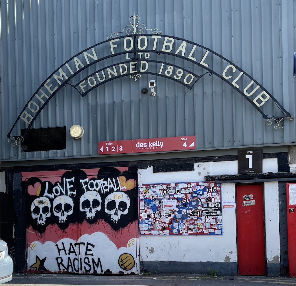 outsidewrite's tweet image. Upcoming on the blog and podcast:
✍🏼 NOW: #Groundhopping guide to San Lorenzo
👉🏼 bit.ly/4nTqTVH
🎙️27/7: South American fan culture w/ @barneschi
✍🏼 03/8: FC St Pauli museum and stadium tour
🎙️ 10/8: @bfcdublin w/ Séan McCabe + @gerrytastic