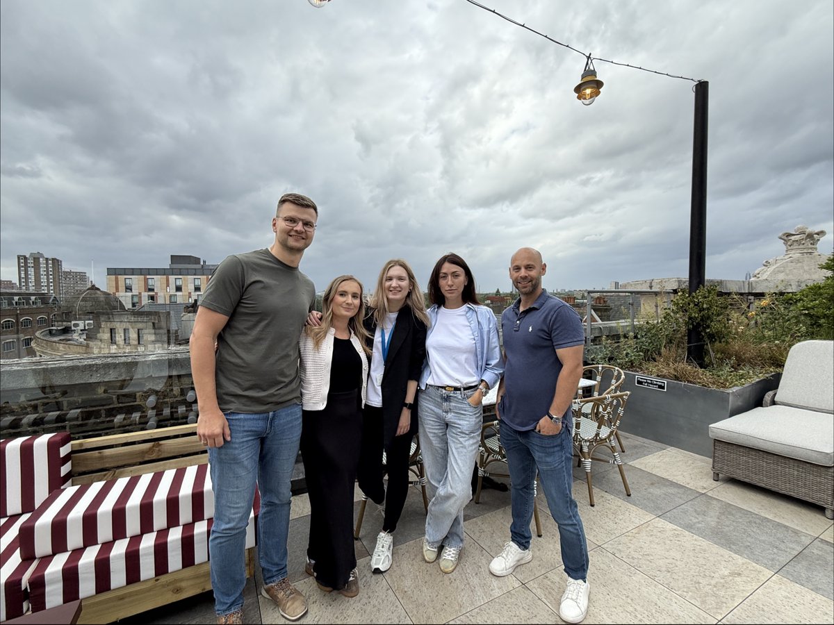 GodelTech's tweet image. Last week, a couple of the Godel team had the opportunity to visit TGG&apos;s office. We welcomed Krzysztof, our new Delivery Manager, for his in-person onboarding. It was a productive session that allowed us to strengthen our collaboration.

#PeopleBehindTech…