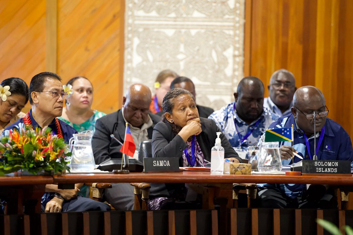 ForumSEC's tweet image. Forum Economic and Finance Ministers convened at the Pacific Islands Forum Secretariat for the Forum Economic Ministers Meeting (FEMM) today.
The meeting which concludes on 23 July is chaired by the Prime Minister of Tonga and Minister of Finance, Hon Dr 'Aisake Eke on the theme…