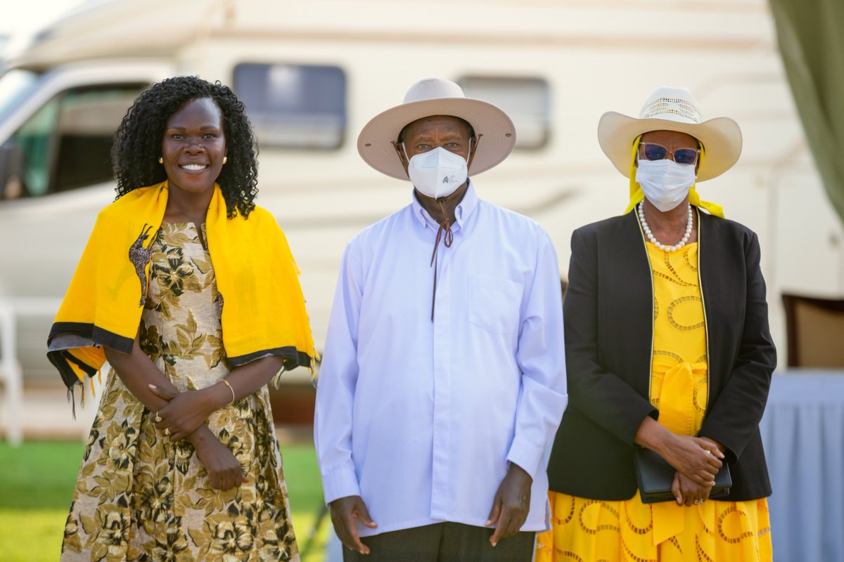 Anite__Evelyn's tweet image. Congratulations,@KagutaMuseveni,upon successful completing wealth creation tours in the entire country after investing shs 3.3 trillion in PDM,shs413.4 bln in ACF,Shs 660bln in Emyooga, 58.5 bln in youth skilling initiative.With all the above vote @M7 poverty will be history.