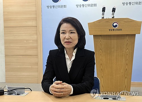 대통령실, 이진숙 여름휴가 신청 반려…"재난 상황서 부적절"
yna.co.kr/view/AKR202507…