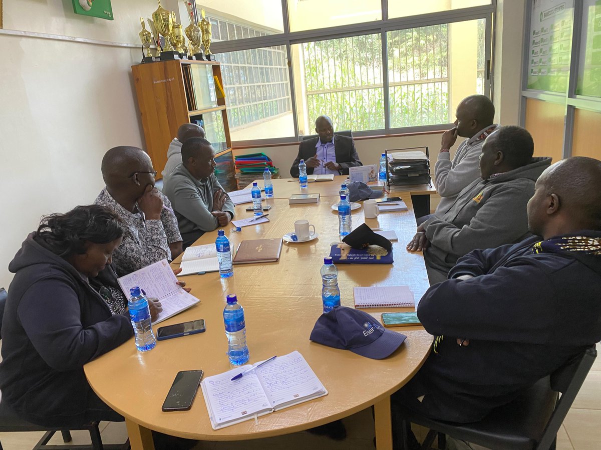 kenaff_farmers's tweet photo. #KENAFFInAction
The KENAFF team held a strategic engagement with the Board of the Baringo Agricultural Marketing Cooperative Union (BAMSCOS) in Baringo County.
#FHI #YouthInAg #DigitalAgriculture #FarmerWellbeing #CooperativeDevelopment https://t.co/8upRqhqPuL